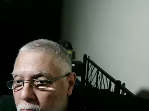 100Tauros online show from April 1, 9:23 pm