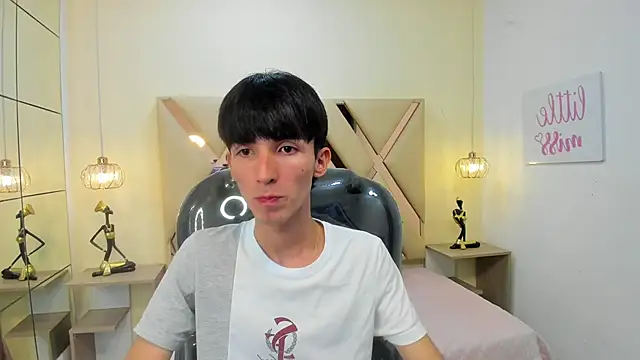 Snapshot of Jake_evans chatting on September 29, 3:27 am Jake evans online show from September 29, 3:27 am