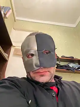 Snapshot of Ariel_Ari chatting on January 6, 10:57 am Ariel Ari online show from January 6, 10:57 am