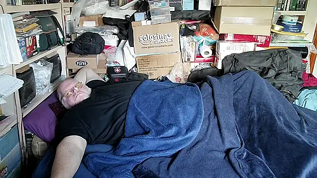 hadeszeuss2 online show from March 14, 3:30 pm