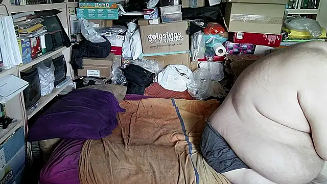 hadeszeuss2 online show from October 29, 2:53 pm