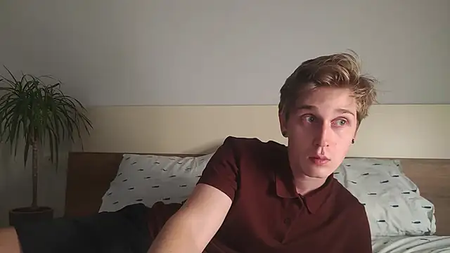 Shirizi online show from October 20, 8:57 pm