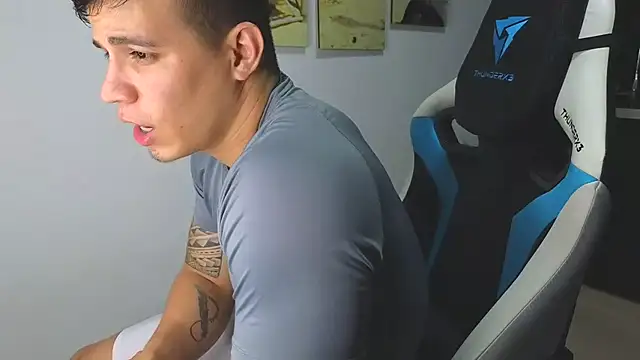 Ethanstill1 online show from January 28, 3:25 am