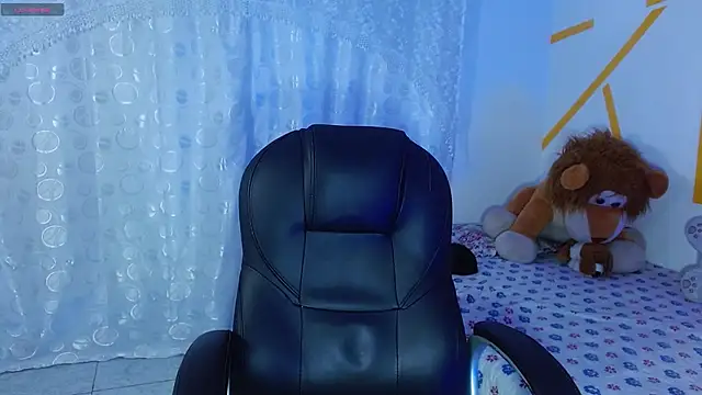 Snapshot of Matthew_Boy_ chatting on December 30, 4:42 am Matthew Boy  online show from December 30, 4:42 am