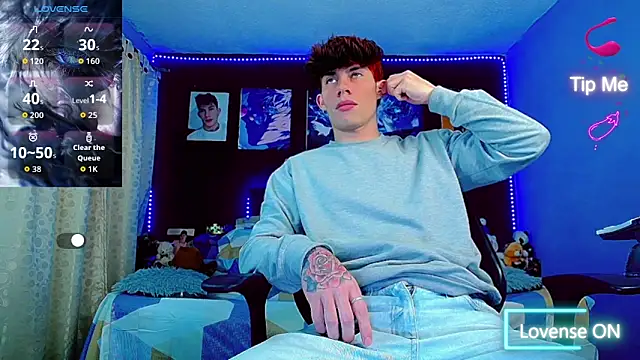 thiagomurphyy online show from November 29, 12:45 am