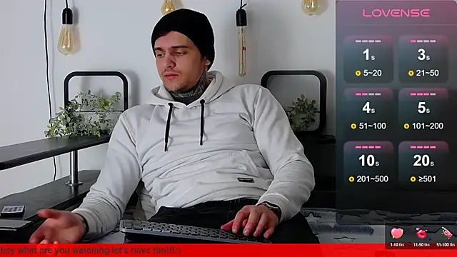 CarterCole online show from February 22, 7:45 am