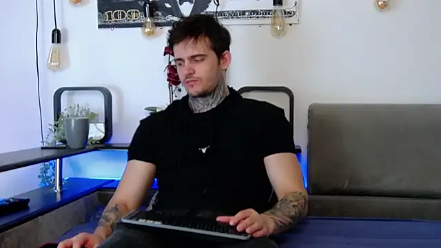 CarterCole online show from March 6, 1:35 pm