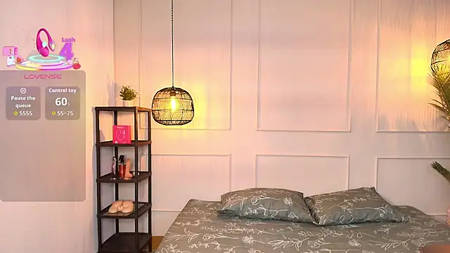 luandy online show from November 26, 8:12 pm