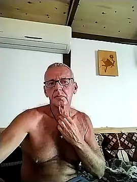 Freddy1962 online show from February 4, 3:04 pm