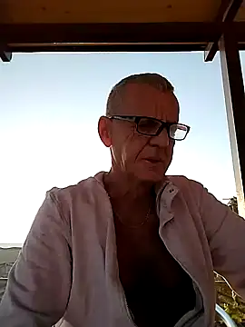 Freddy1962 online show from December 16, 4:55 am