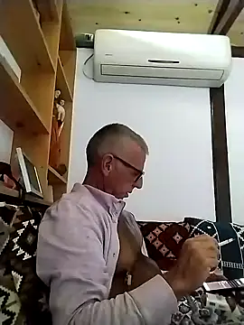 Freddy1962 online show from December 15, 6:48 pm