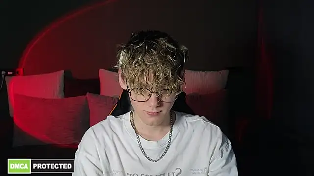 Keytaro online show from April 5, 11:12 pm