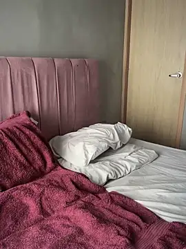 cybercosmiiic online show from February 15, 8:23 pm