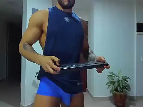 Snapshot of Alexander_Martines chatting on October 21, 11:51 pm Alexander Martines online show from October 21, 11:51 pm