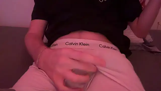 corizee online show from January 4, 6:30 pm