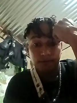 Snapshot of 21cmdegloria chatting on January 19, 5:15 am 21cmdegloria online show from January 19, 5:15 am