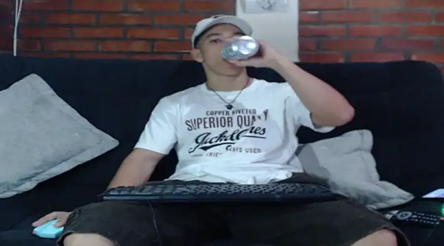 ethan noir online show from January 16, 11:06 pm