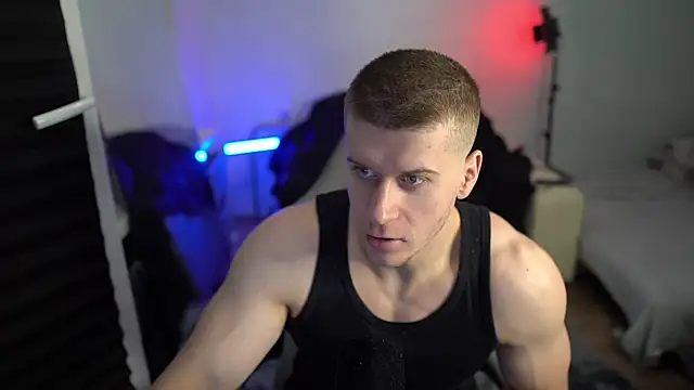 Bruno Banani online show from October 7, 8:24 pm