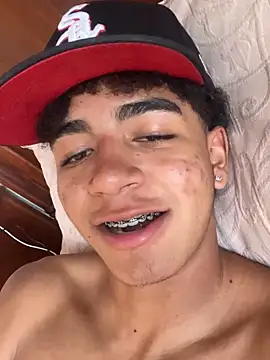 JoanG10 online show from October 9, 6:24 pm