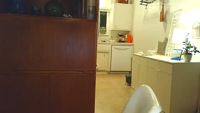 costanza7070 online show from November 15, 4:58 am