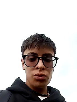 Snapshot of Cuervo_maniaco chatting on January 25, 6:57 pm Cuervo maniaco online show from January 25, 6:57 pm