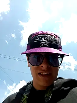 Snapshot of Cuervo_maniaco chatting on January 12, 5:11 pm Cuervo maniaco online show from January 12, 5:11 pm