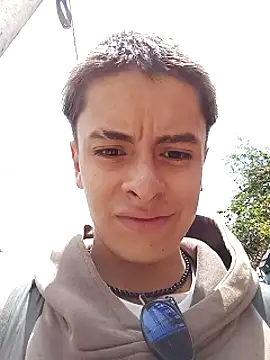 Snapshot of Cuervo_maniaco chatting on March 12, 5:28 pm Cuervo maniaco online show from March 12, 5:28 pm