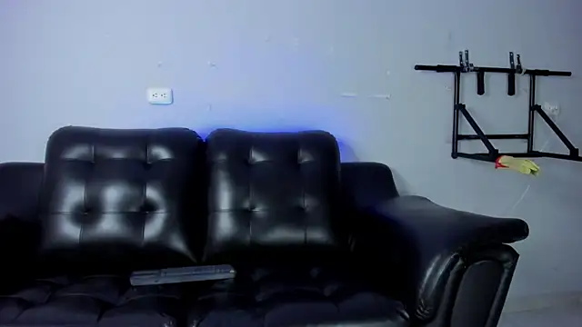 Rob saenz  online show from January 17, 12:31 pm