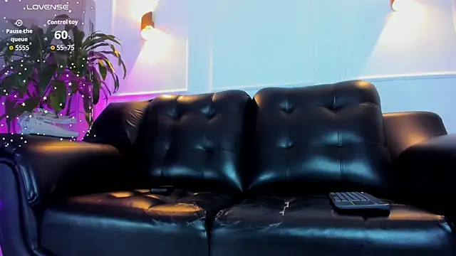 Rob saenz  online show from November 4, 11:33 am