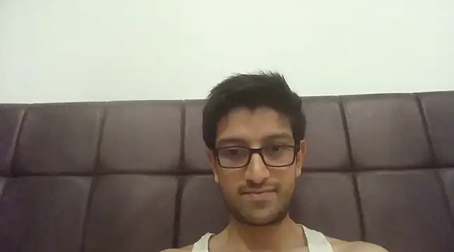 Snapshot of arjun_077 chatting on December 21, 4:46 pm arjun 077 online show from December 21, 4:46 pm