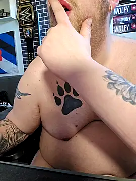 PupW0lfy online show from February 18, 2:59 pm