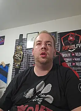 PupW0lfy online show from October 10, 3:17 pm