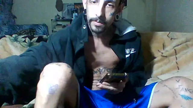 sellvageria online show from October 7, 6:45 pm