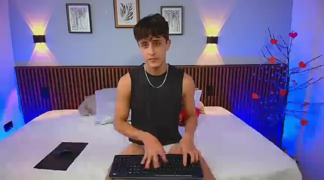 JoseloEvans online show from March 14, 10:36 pm