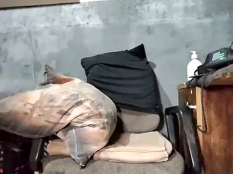 bumbumtatuado online show from December 17, 2:08 am