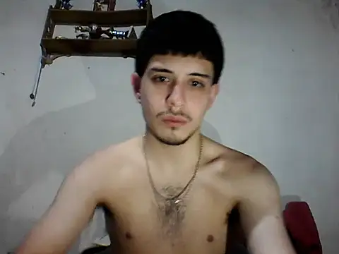 Snapshot of Elvergonn2105 chatting on September 25, 5:17 am Elvergonn2105 online show from September 25, 5:17 am