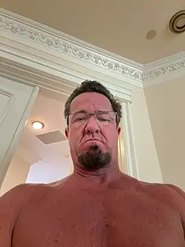 sluttydylan online show from February 8, 11:09 pm