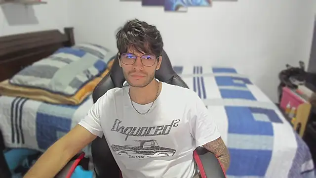 justin stark7 online show from March 13, 12:27 am