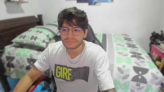 justin stark7 online show from February 20, 10:59 pm