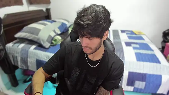 justin stark7 online show from January 10, 11:29 pm