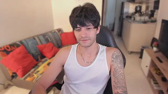 justin stark7 online show from October 14, 9:22 pm