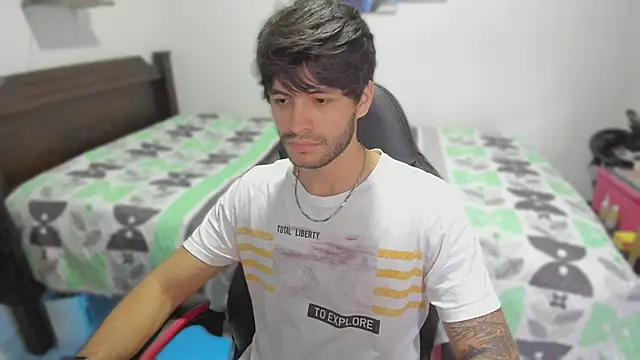 justin stark7 online show from February 14, 10:37 pm