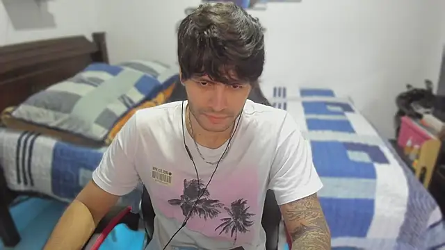 justin stark7 online show from March 10, 11:27 pm