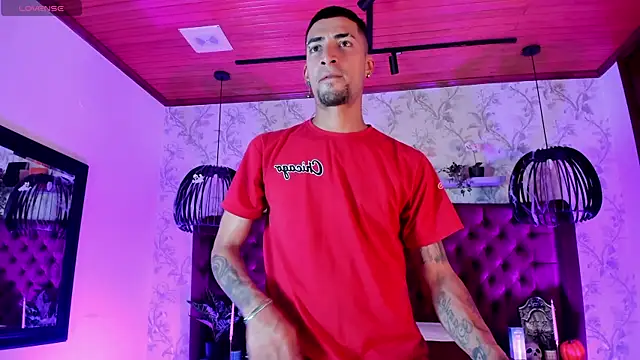 DrakeNeumann online show from November 3, 3:54 am