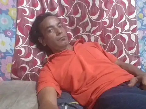 Bangingchick online show from November 3, 4:42 pm