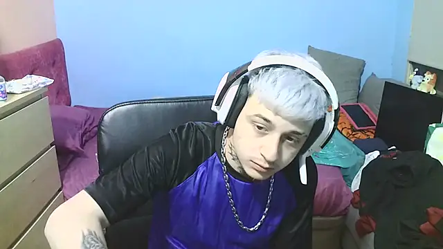 Nenejoven16- online show from February 8, 2:36 am