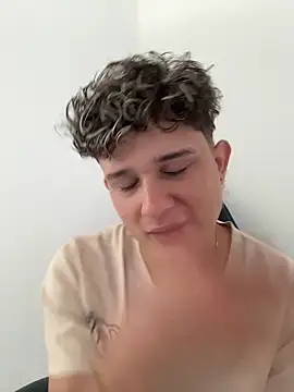 Nathan Bluee online show from April 4, 4:04 pm