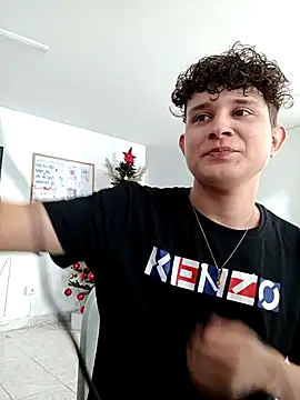 Nathan Bluee online show from December 30, 1:03 pm