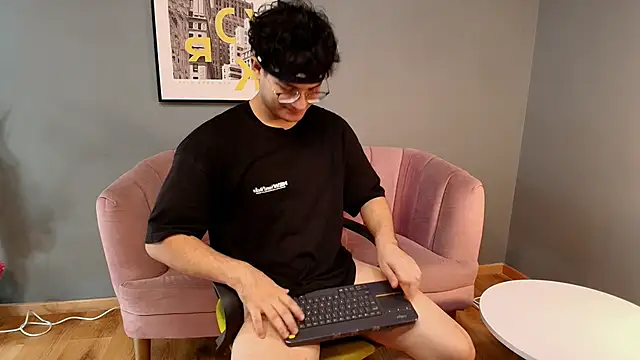 Mark Evans1  online show from February 22, 7:54 pm