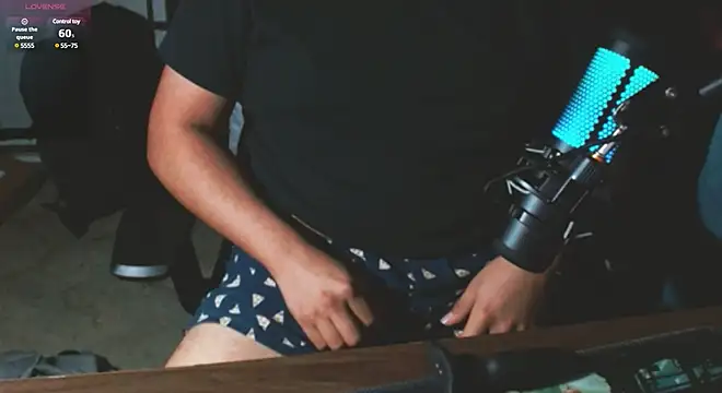 Anonforu online show from December 4, 5:49 am